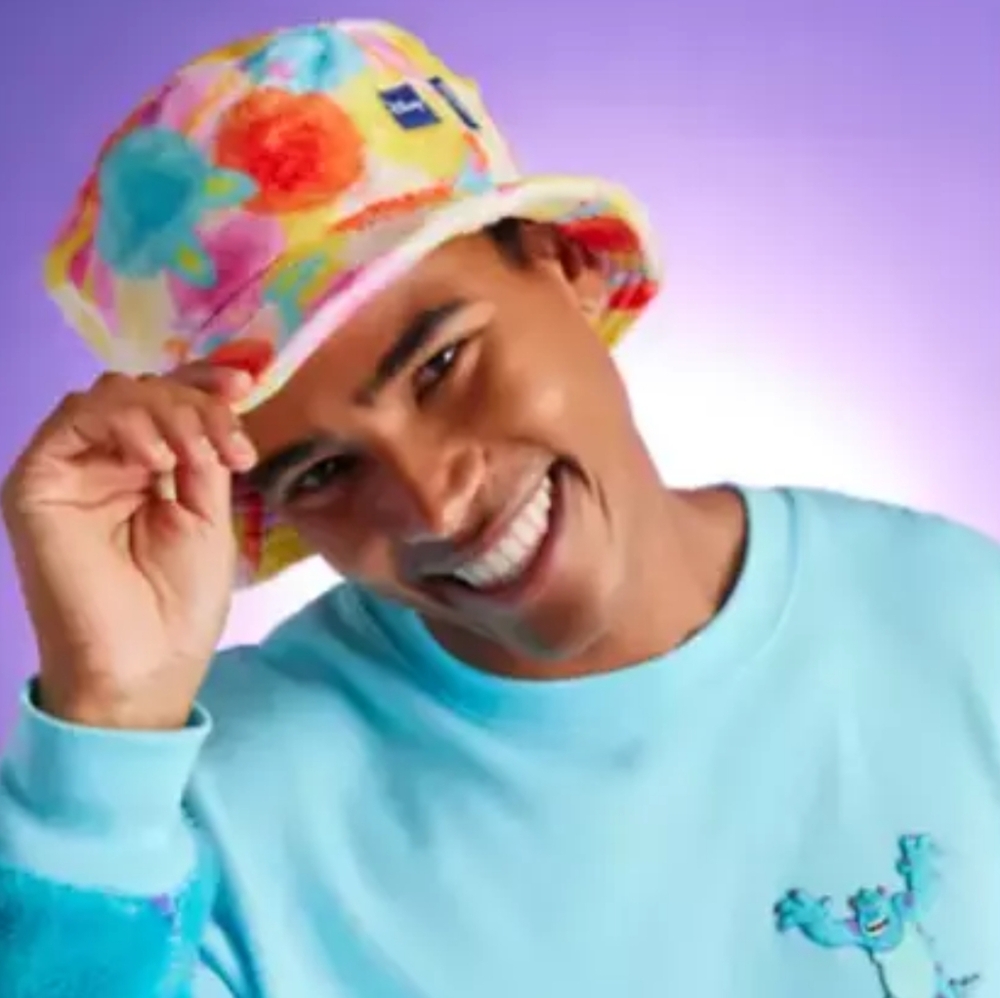 NWT DISNEY PARKS PIXAR FUZZY BUCKET HAT by SPIRIT JERSEY SMOKE FREE HOME